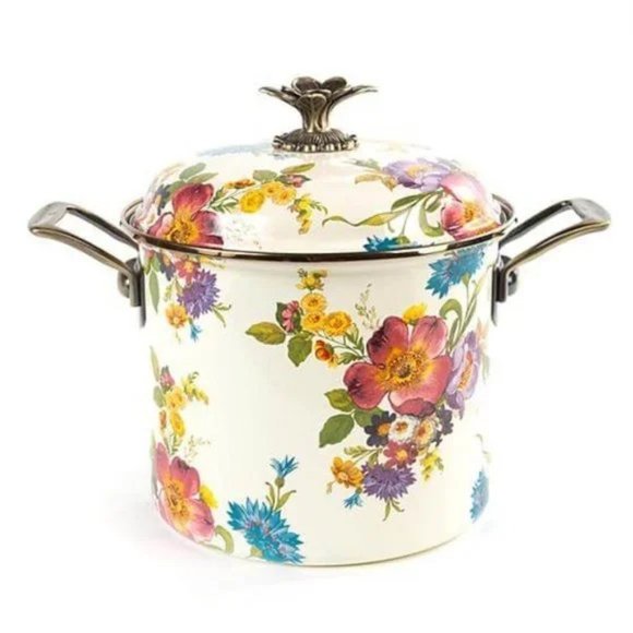 Mackenzie Childs Other - RARE discontinued Mackenzie Childs 7 quart white flower market stock pot w/box